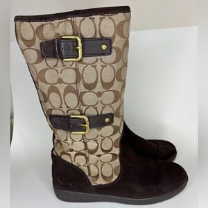COACH TINAH Q1357 SIGNATURE Logo Size 8B Fleece lined, Brown Suede Winter Boots